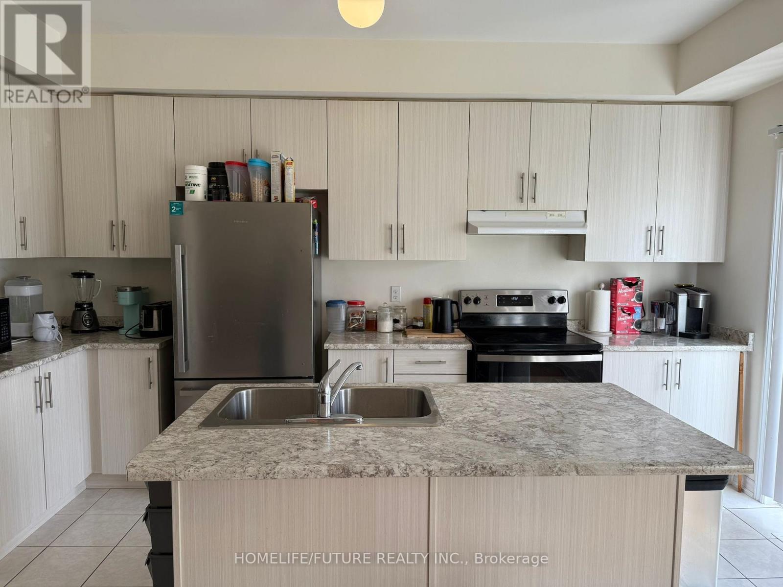 2404 Angora Street, Pickering, Ontario L1X 0M6 - Photo 12 - E12585962