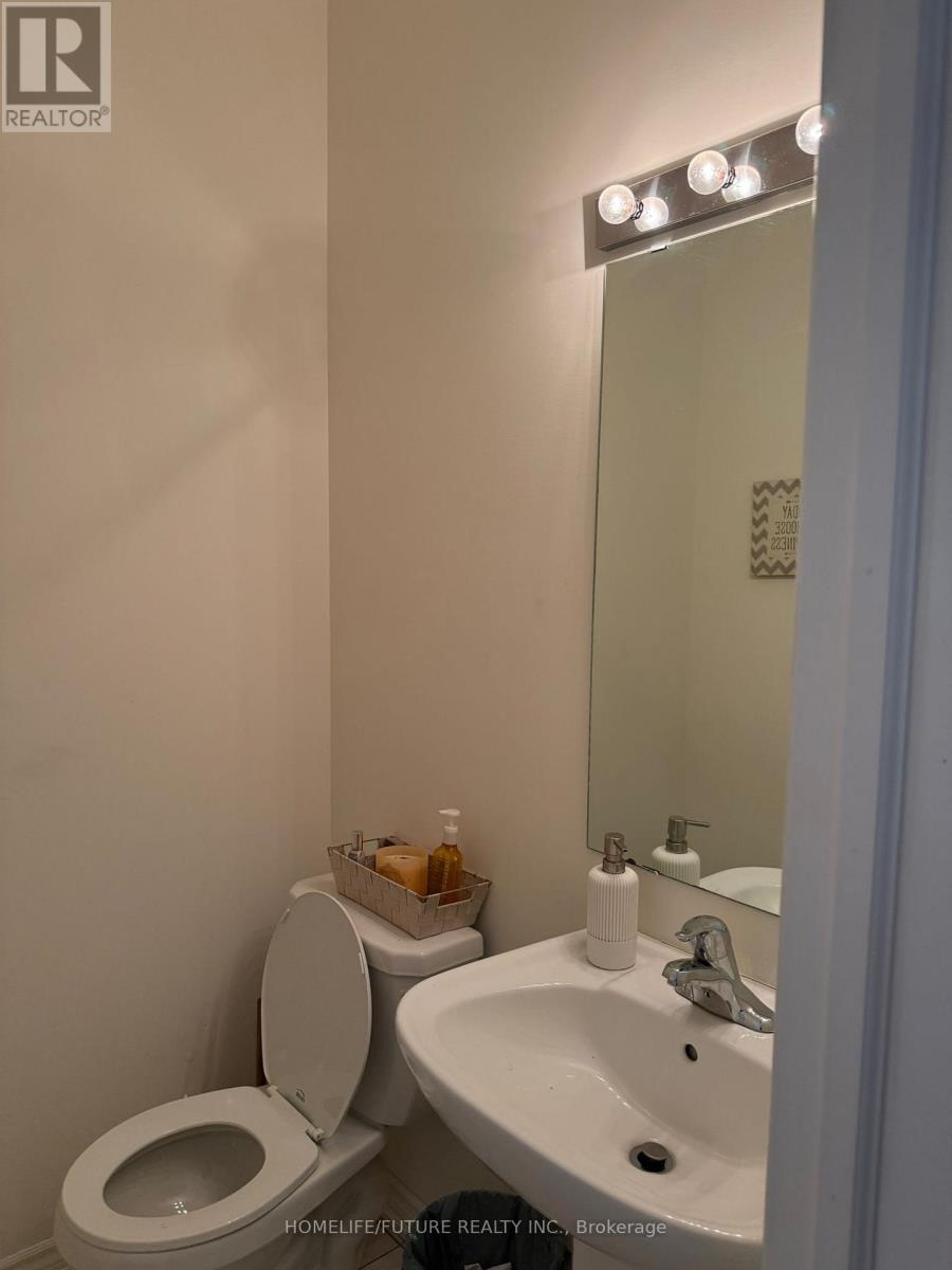 2404 Angora Street, Pickering, Ontario L1X 0M6 - Photo 18 - E12585962