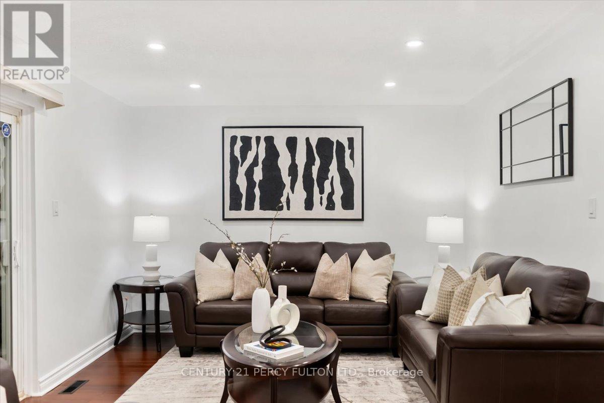 99 Palmdale Drive, Toronto, Ontario  M1T 1P2 - Photo 13 - E12586004