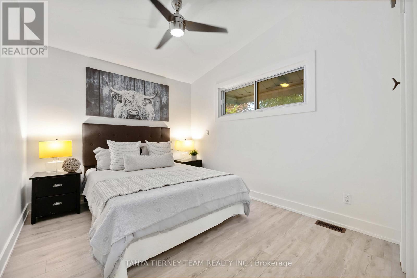 929 Masson Street, Oshawa, Ontario  L1G 5B3 - Photo 17 - E12586016