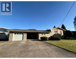 2621 6th Avenue, castlegar, British Columbia