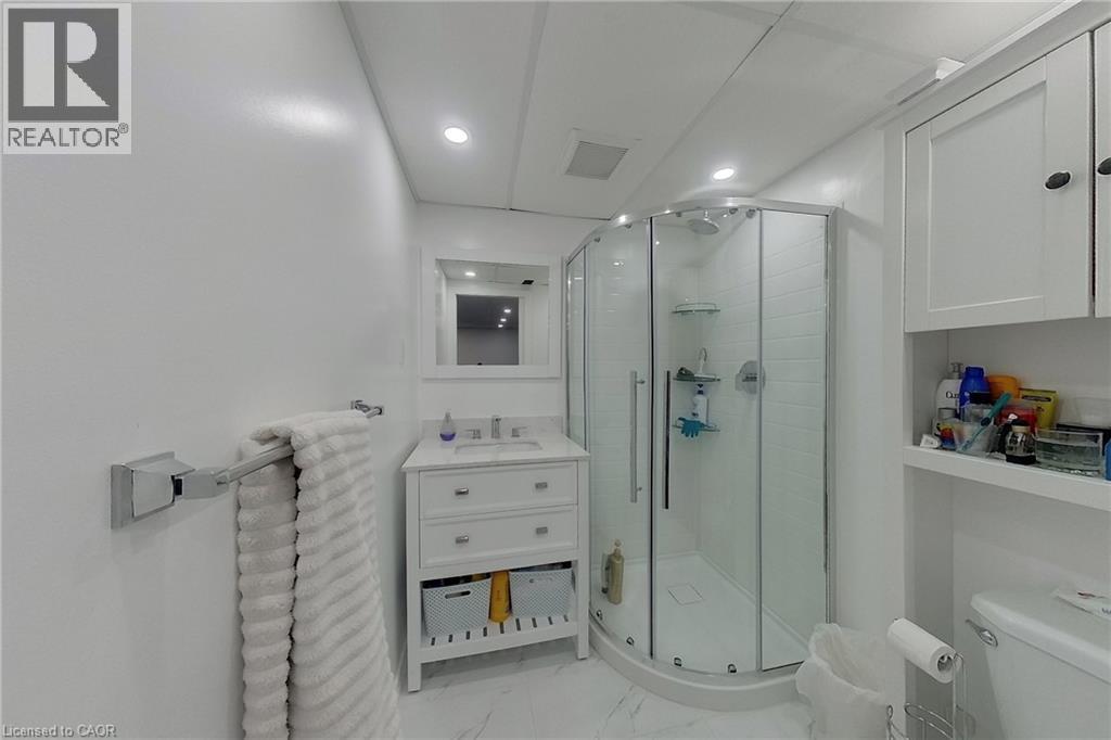 17 Gibson Drive Unit# 2, Kitchener, Ontario  N2B 2P3 - Photo 35 - 40790776