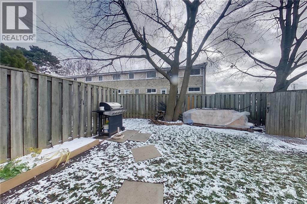 17 Gibson Drive Unit# 2, Kitchener, Ontario  N2B 2P3 - Photo 38 - 40790776