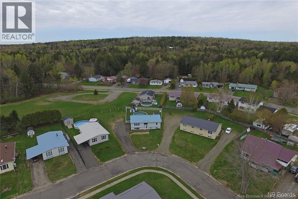 29 Snowball Crescent, Nackawic, New Brunswick  E6G 1C9 - Photo 35 - NB130395