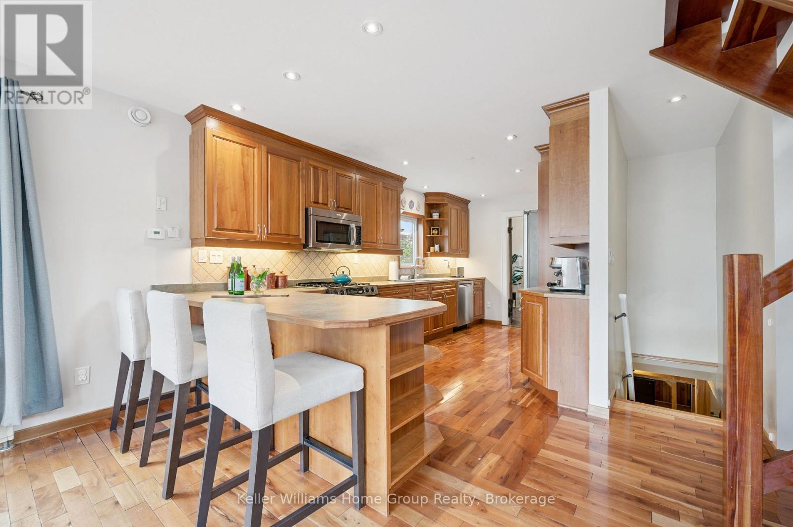 47 Hillcrest Drive, Guelph, Ontario  N1E 4W8 - Photo 12 - X12586124