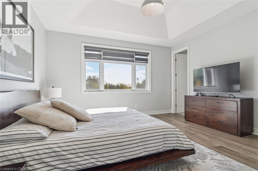 11 Secinaro Avenue, Ancaster, Ontario  L9G 0C6 - Photo 24 - 40782225