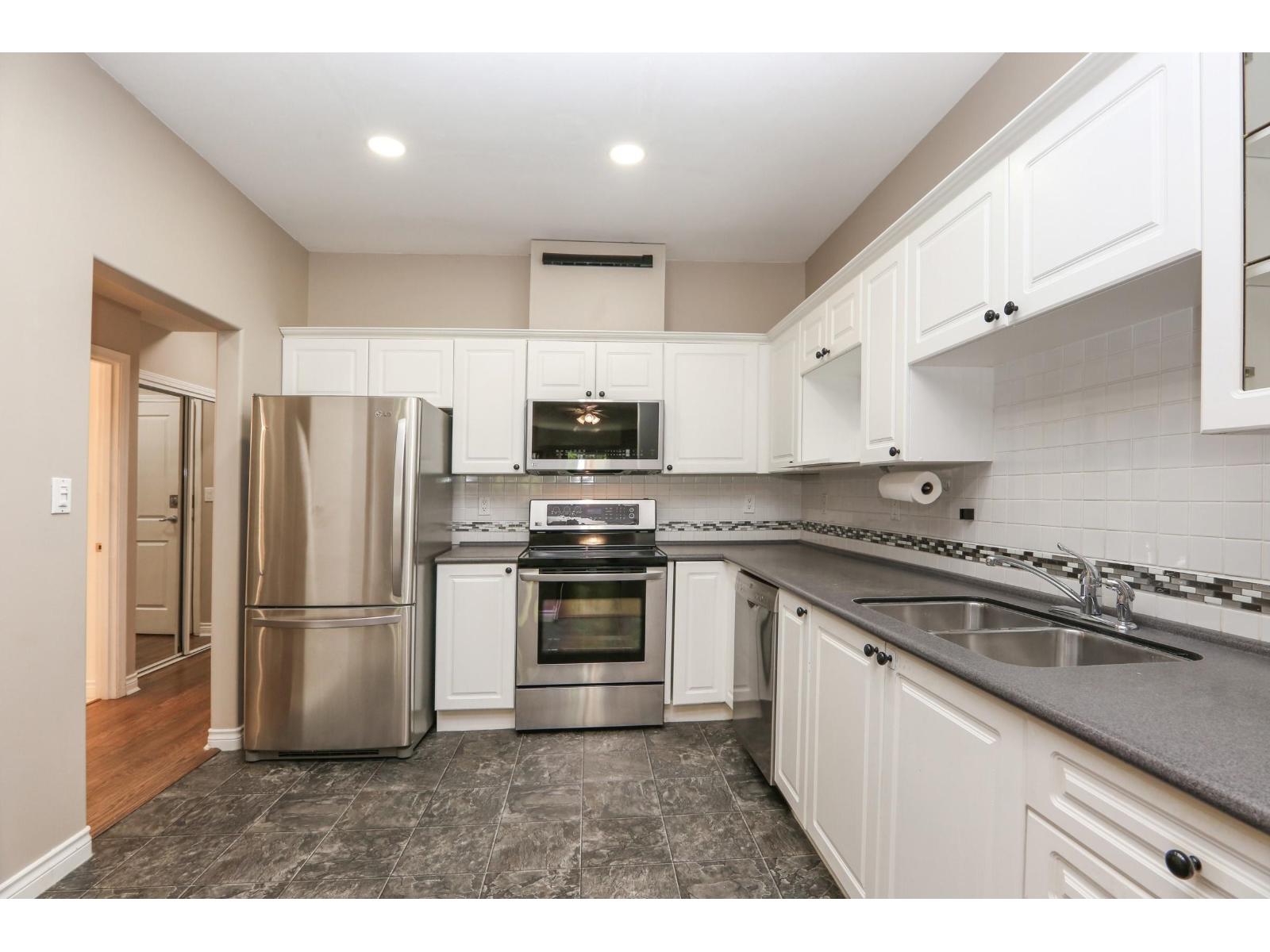 2307 8485 Young Road, Chilliwack Proper South, Chilliwack, British Columbia  V2P 7Y7 - Photo 7 - R3054545