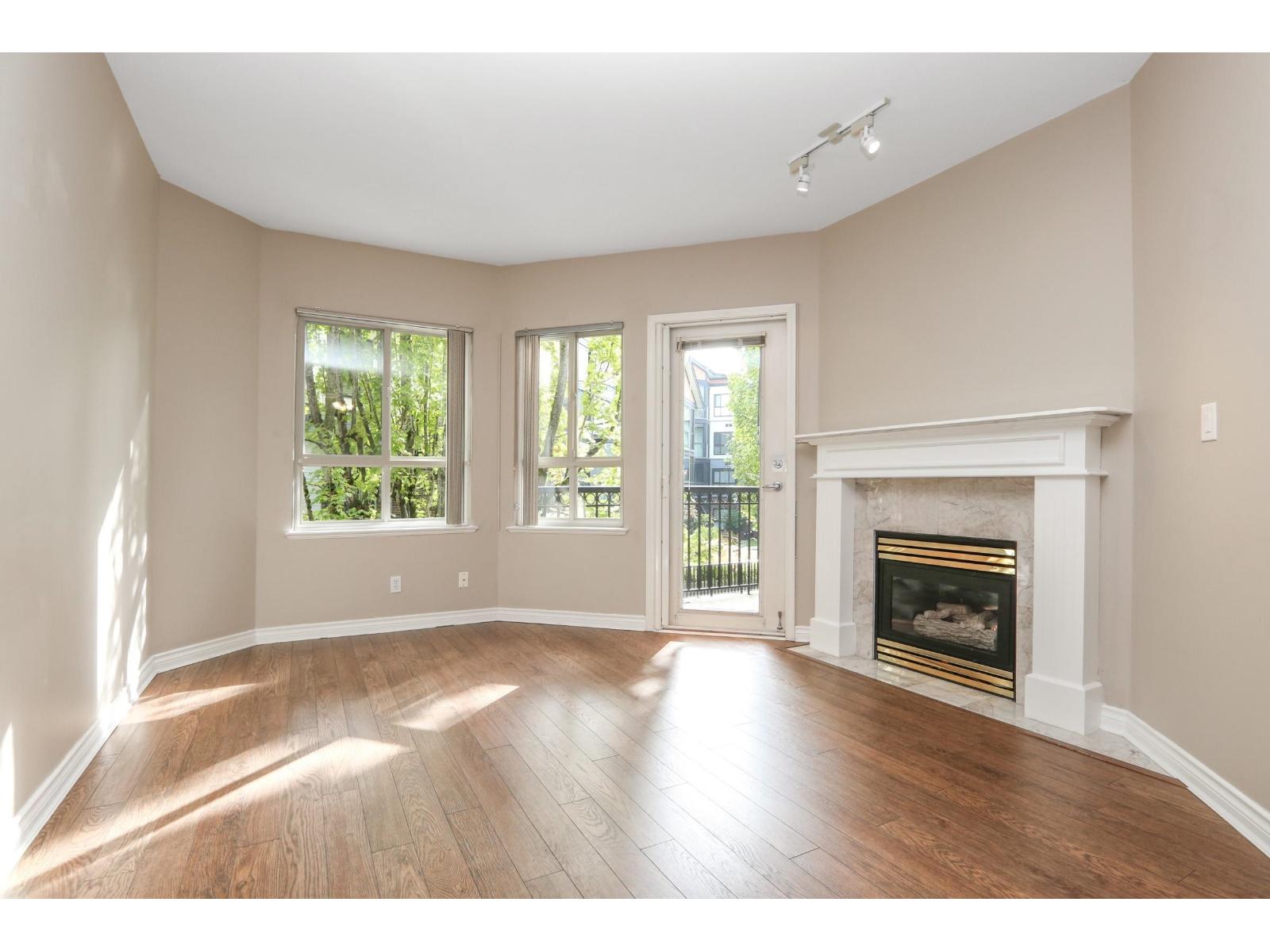 2307 8485 Young Road, Chilliwack Proper South, Chilliwack, British Columbia  V2P 7Y7 - Photo 2 - R3054545