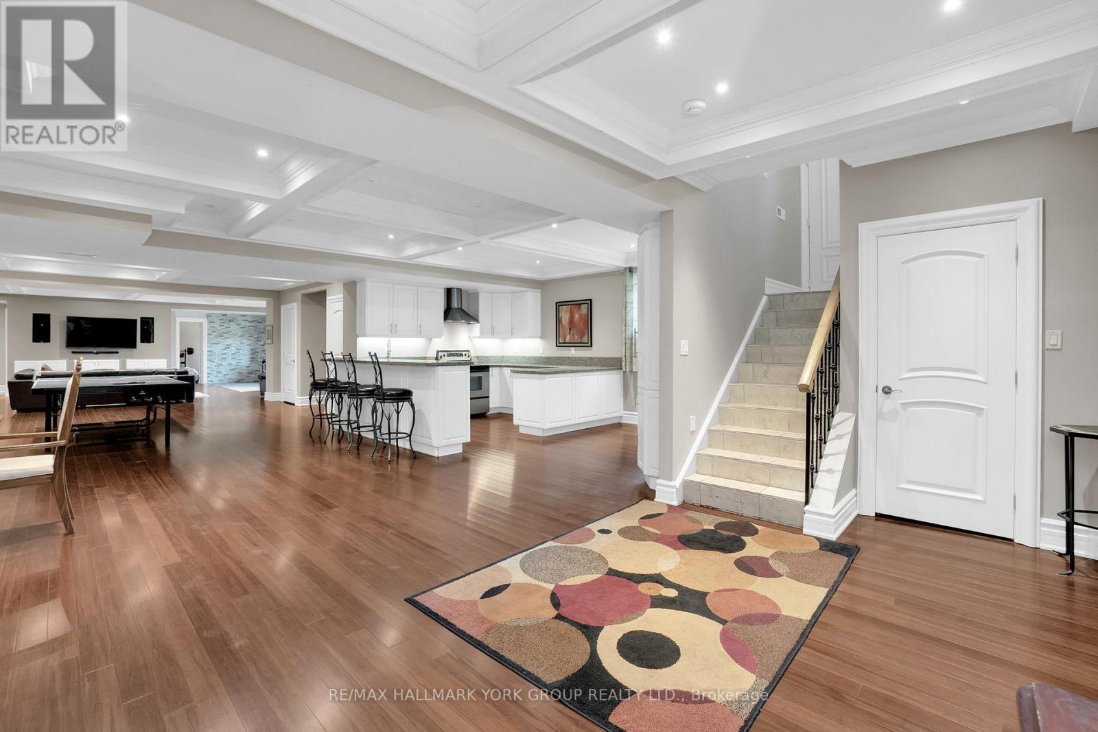 2 Kingswood Drive, King, Ontario  L7B 1K8 - Photo 23 - N12585930