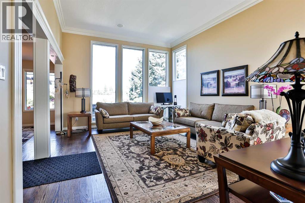 209 Coachwood Point W, Lethbridge, Alberta  T1K 6A7 - Photo 5 - A2259943