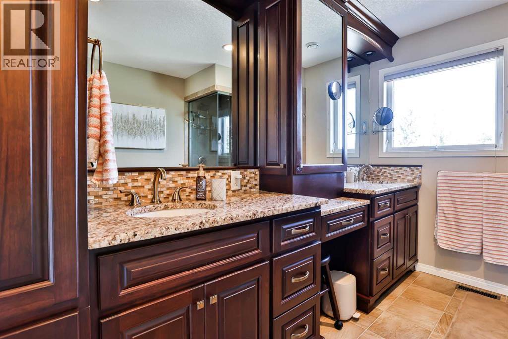 209 Coachwood Point W, Lethbridge, Alberta  T1K 6A7 - Photo 25 - A2259943