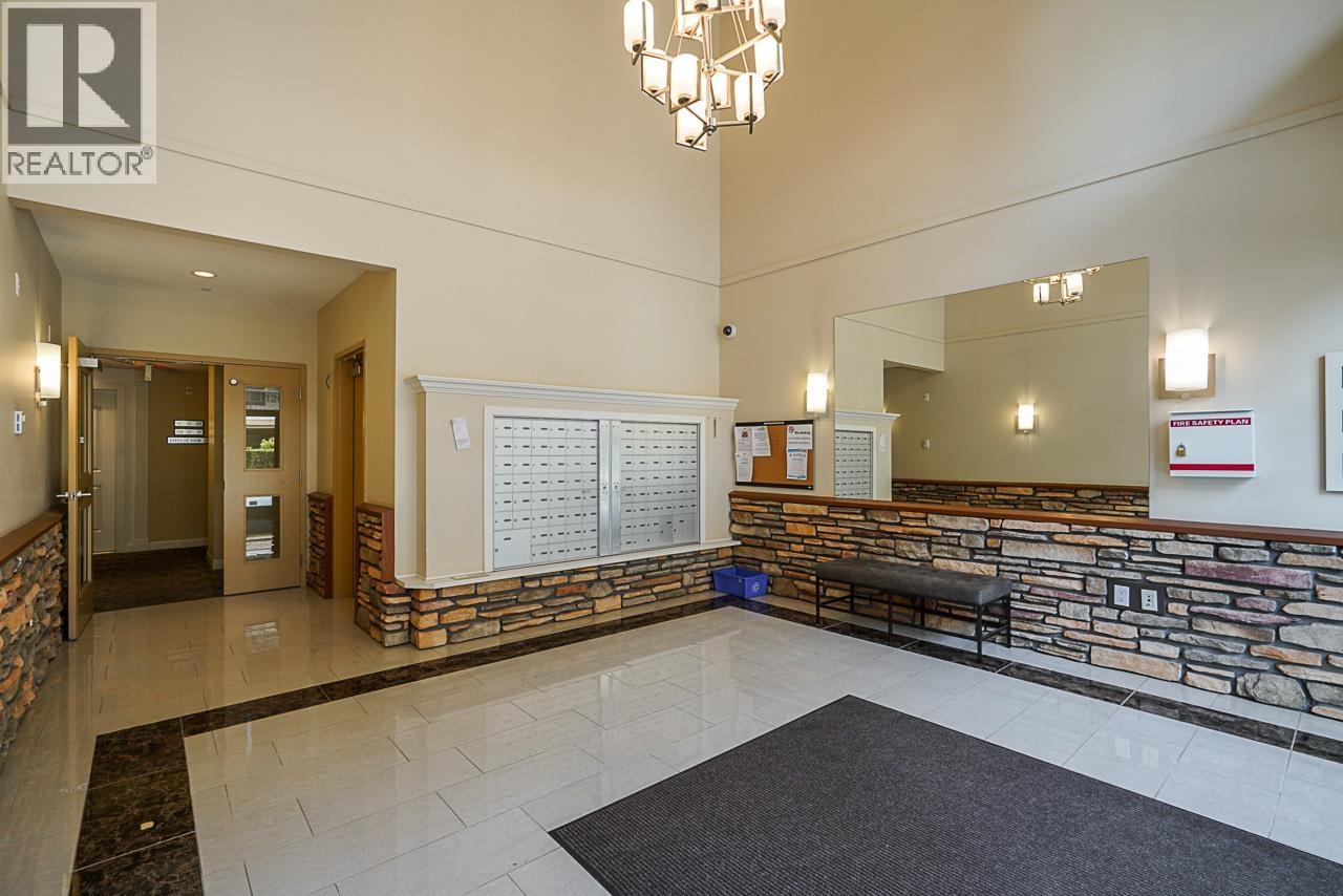 108 12635 190a Street, Pitt Meadows, British Columbia  V3Y 0E8 - Photo 4 - R3070886