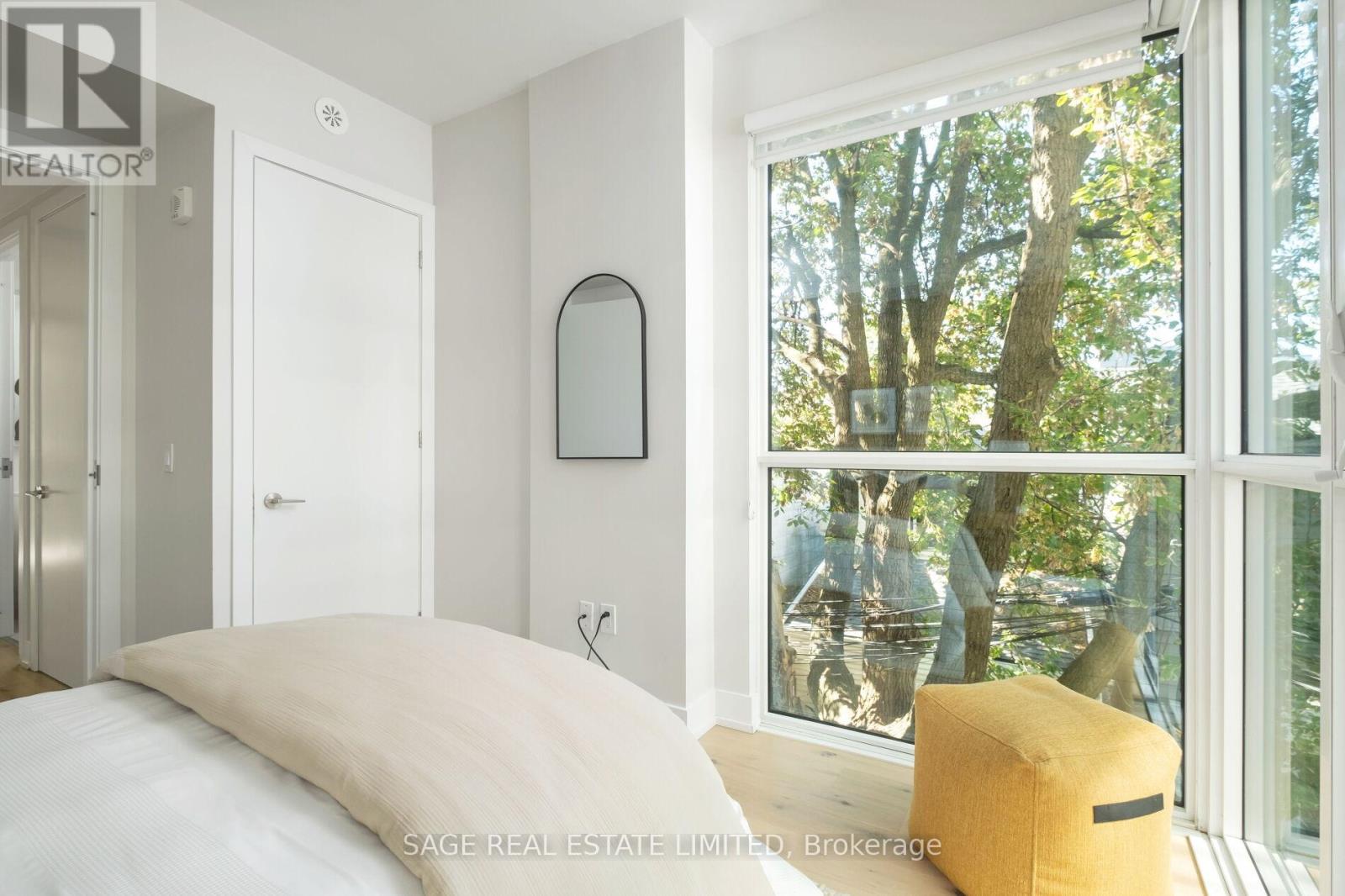 Th01 - 1331 Queen Street E, Toronto, Ontario  M4L 0B1 - Photo 27 - E12448728