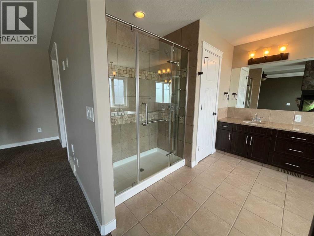 295 Sixmile Ridge S, Lethbridge, Alberta  T1K 5V5 - Photo 13 - A2271171