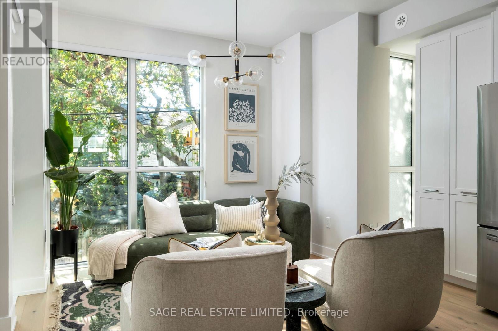 Th01 - 1331 Queen Street E, Toronto, Ontario  M4L 0B1 - Photo 3 - E12448728