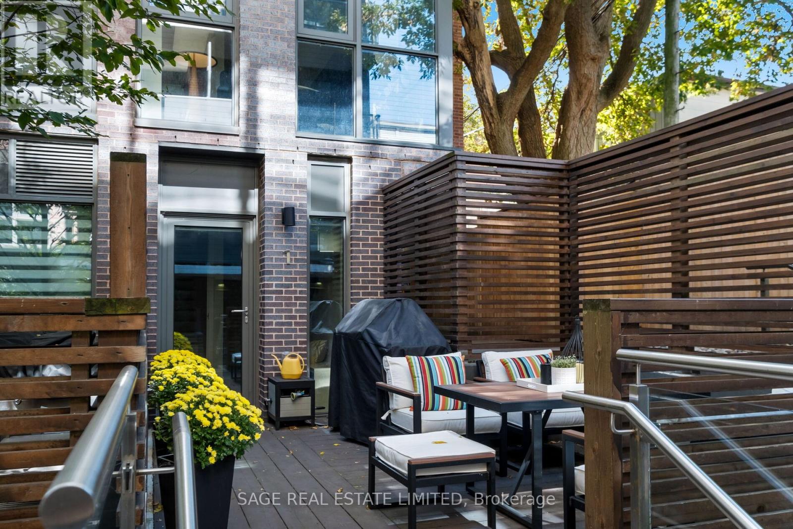 Th01 - 1331 Queen Street E, Toronto, Ontario  M4L 0B1 - Photo 44 - E12448728