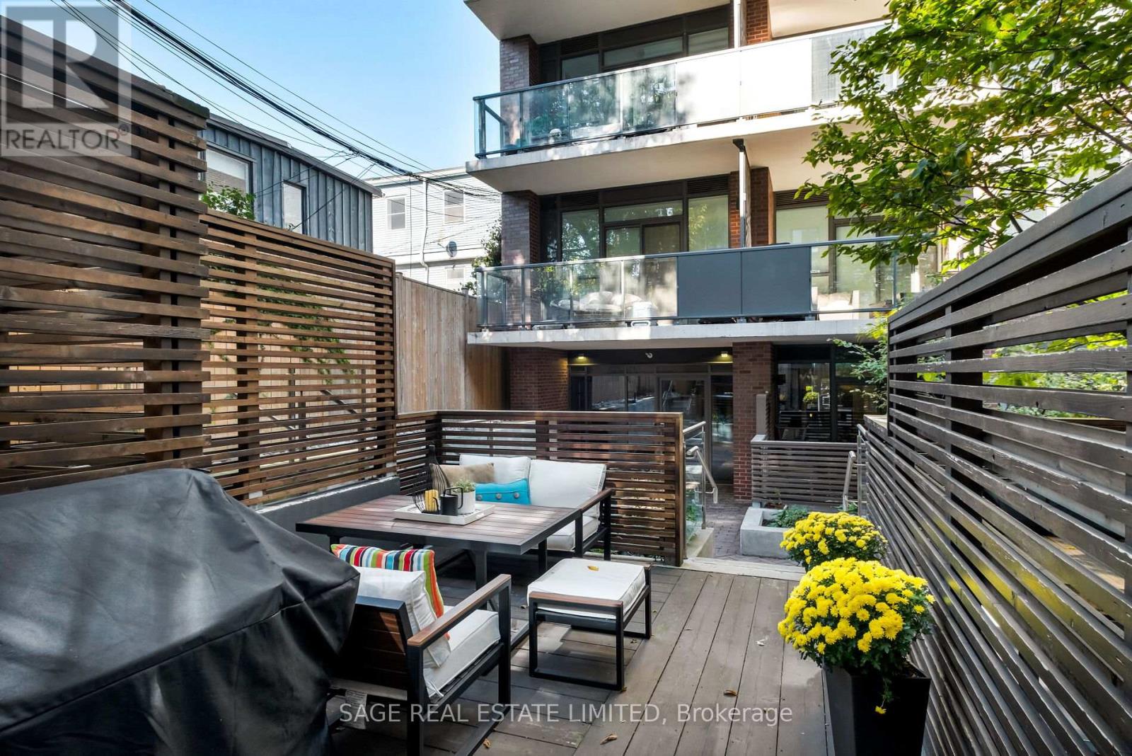 Th01 - 1331 Queen Street E, Toronto, Ontario  M4L 0B1 - Photo 45 - E12448728