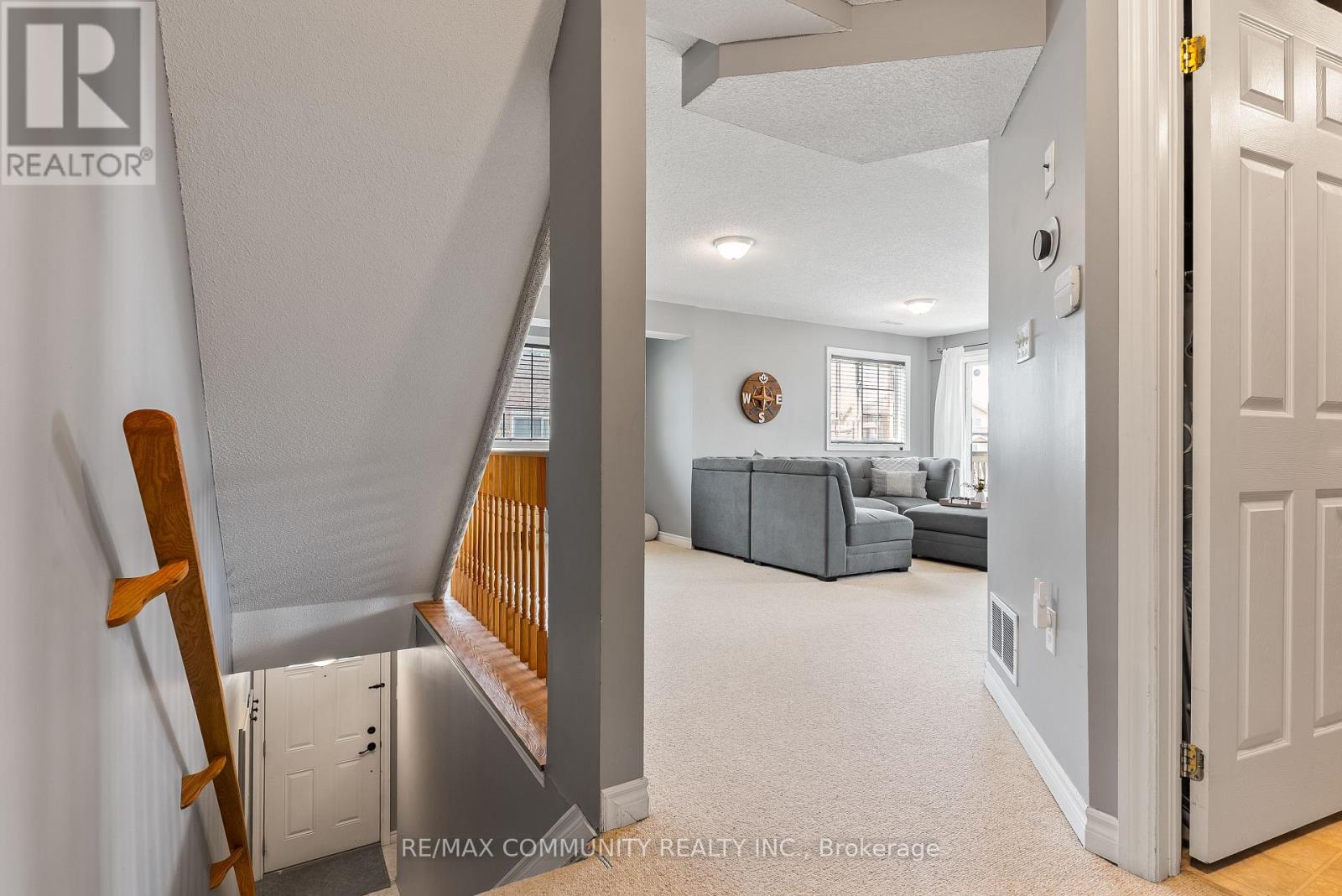 2 - 95 Goodwin Drive, Barrie, Ontario  L4N 6K6 - Photo 4 - S12585950