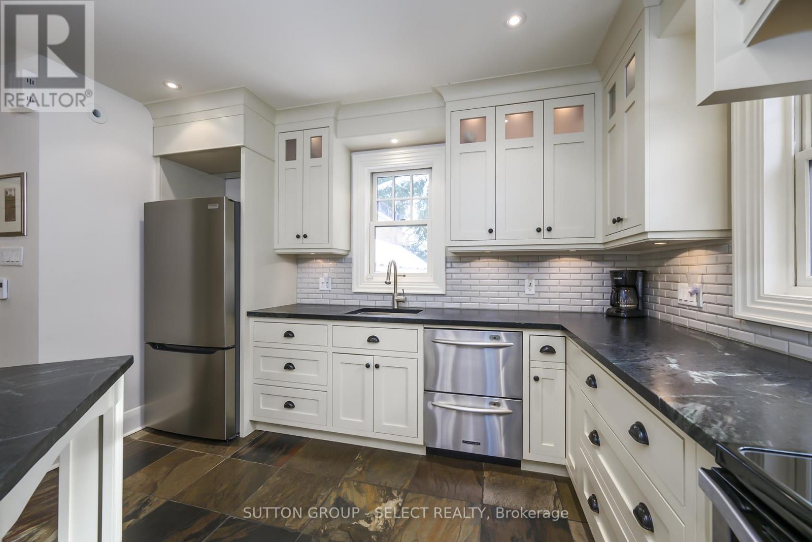 404 Wortley Road, London South, Ontario  N6C 3S6 - Photo 21 - X12586098