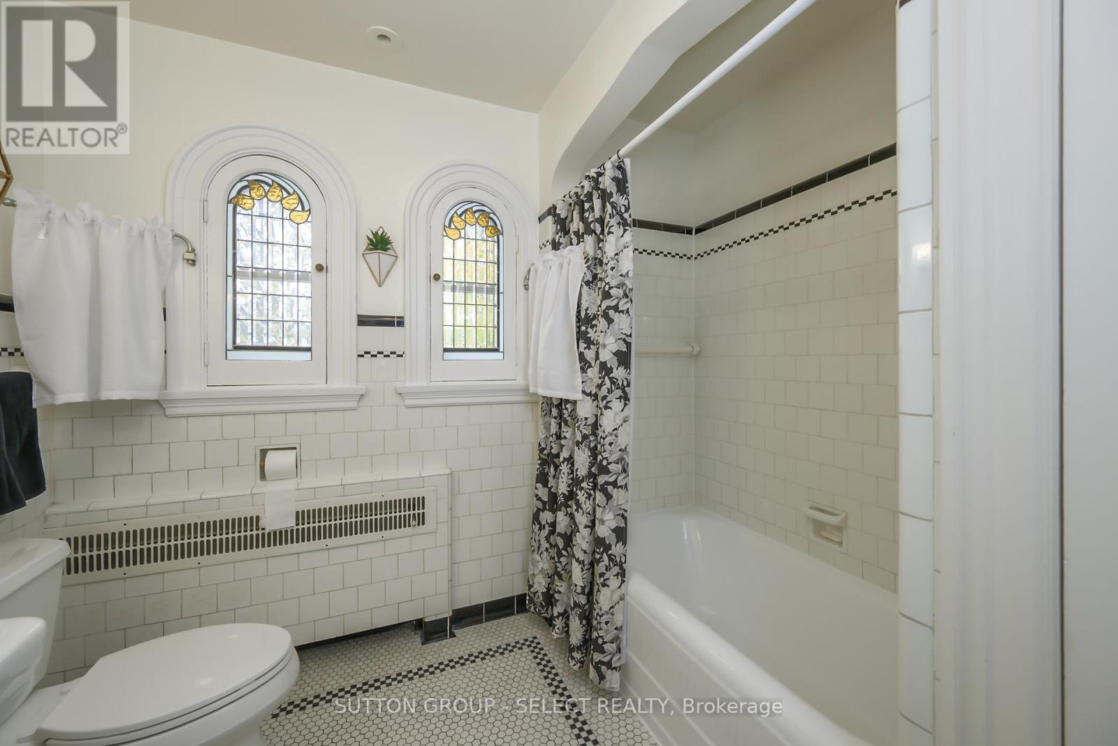 404 Wortley Road, London South, Ontario  N6C 3S6 - Photo 28 - X12586098