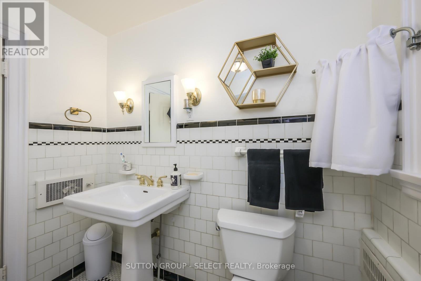 404 Wortley Road, London South, Ontario  N6C 3S6 - Photo 29 - X12586098