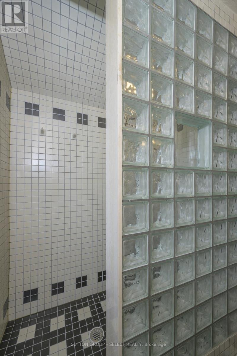 404 Wortley Road, London South, Ontario  N6C 3S6 - Photo 37 - X12586098