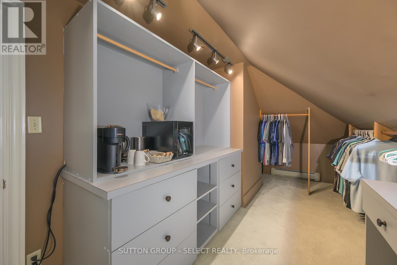 404 Wortley Road, London South, Ontario  N6C 3S6 - Photo 38 - X12586098