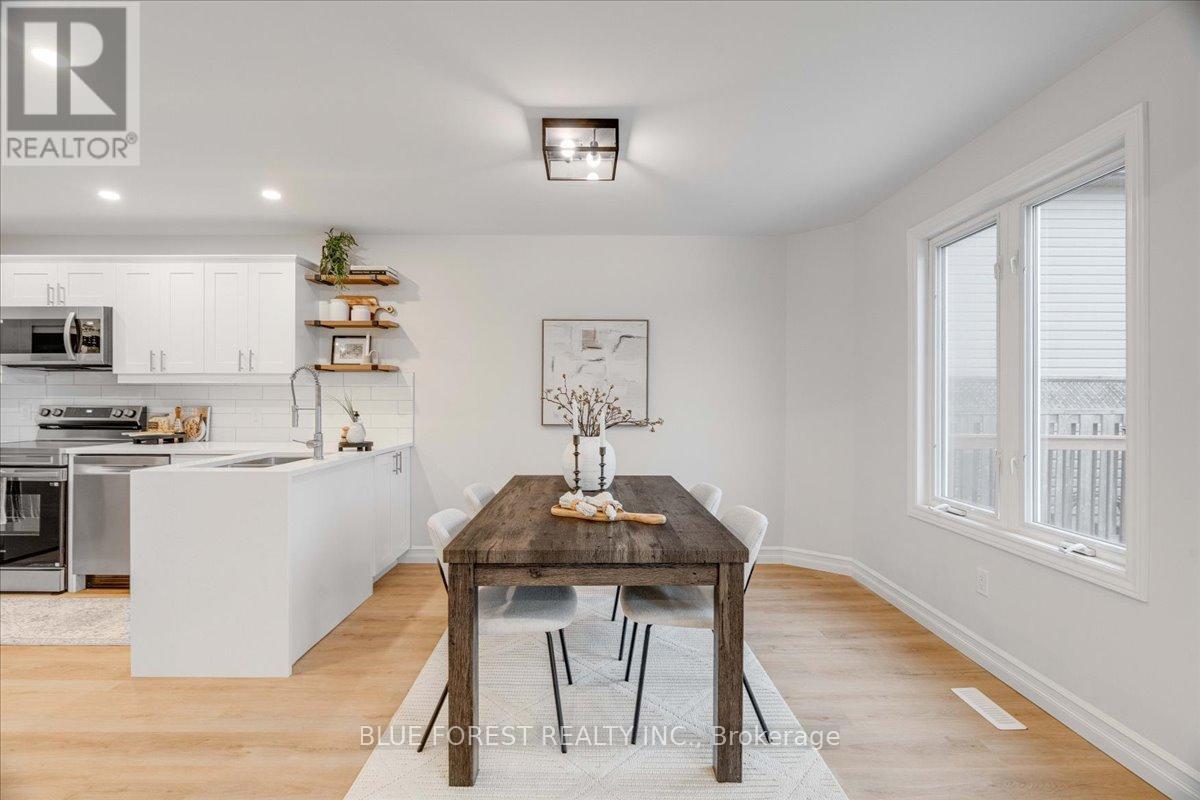 1343 Aspenridge Crescent, London East, Ontario  N5Y 5N2 - Photo 14 - X12586142