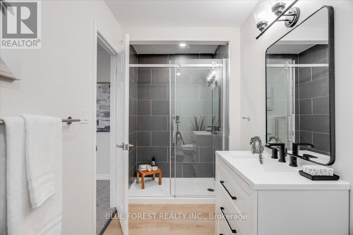 1343 Aspenridge Crescent, London East, Ontario  N5Y 5N2 - Photo 31 - X12586142