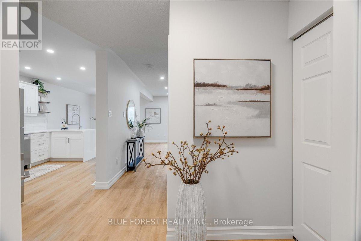 1343 Aspenridge Crescent, London East, Ontario  N5Y 5N2 - Photo 9 - X12586142