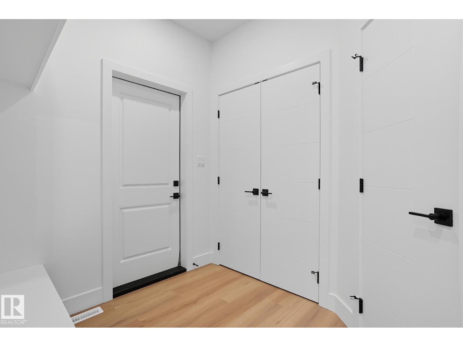 8608 181 Av Nw, Edmonton, Alberta  T5Z 0X1 - Photo 5 - E4466993