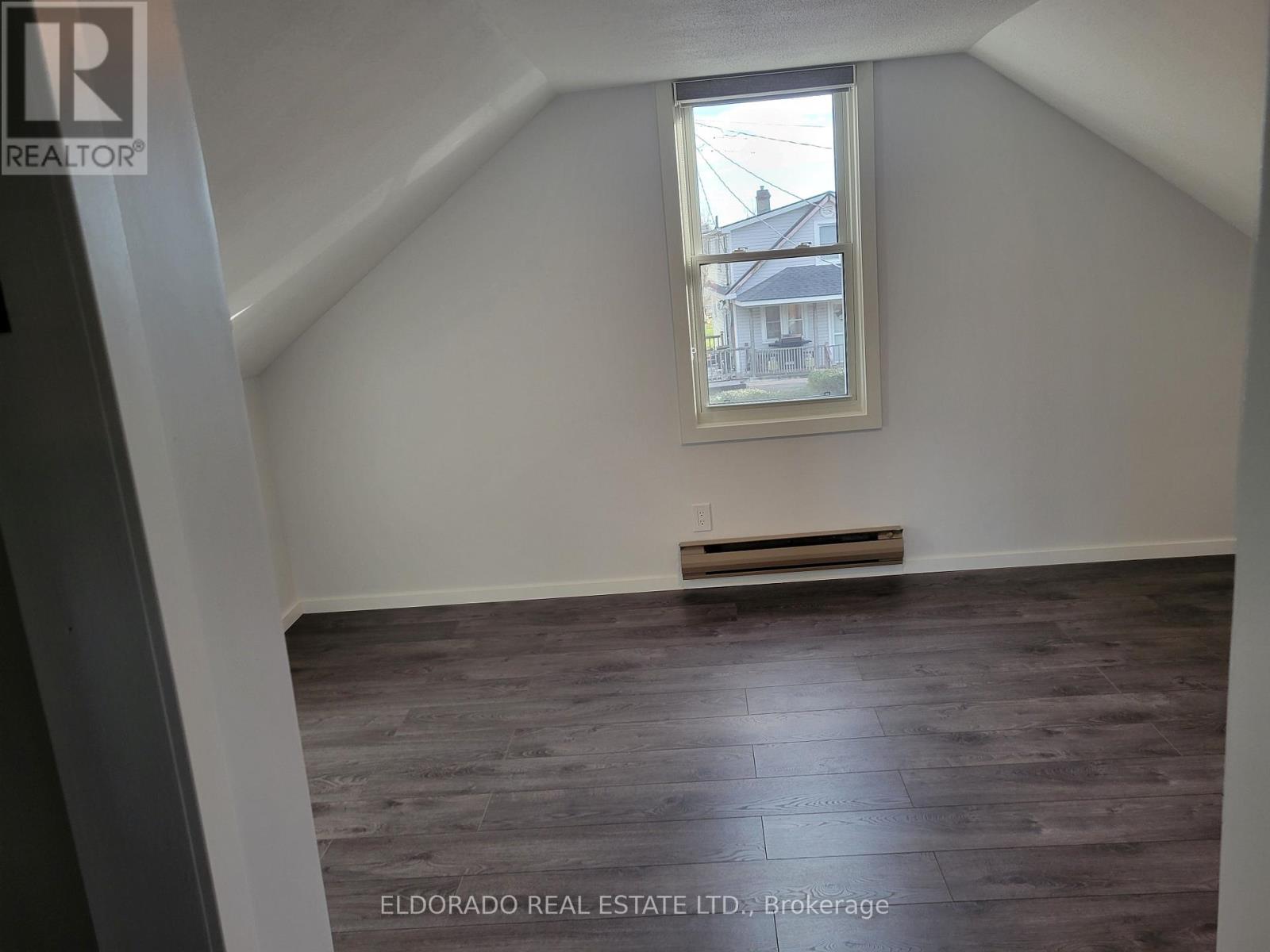 107 Mackan Street, Thorold, Ontario  L2V 1G5 - Photo 15 - X12585590