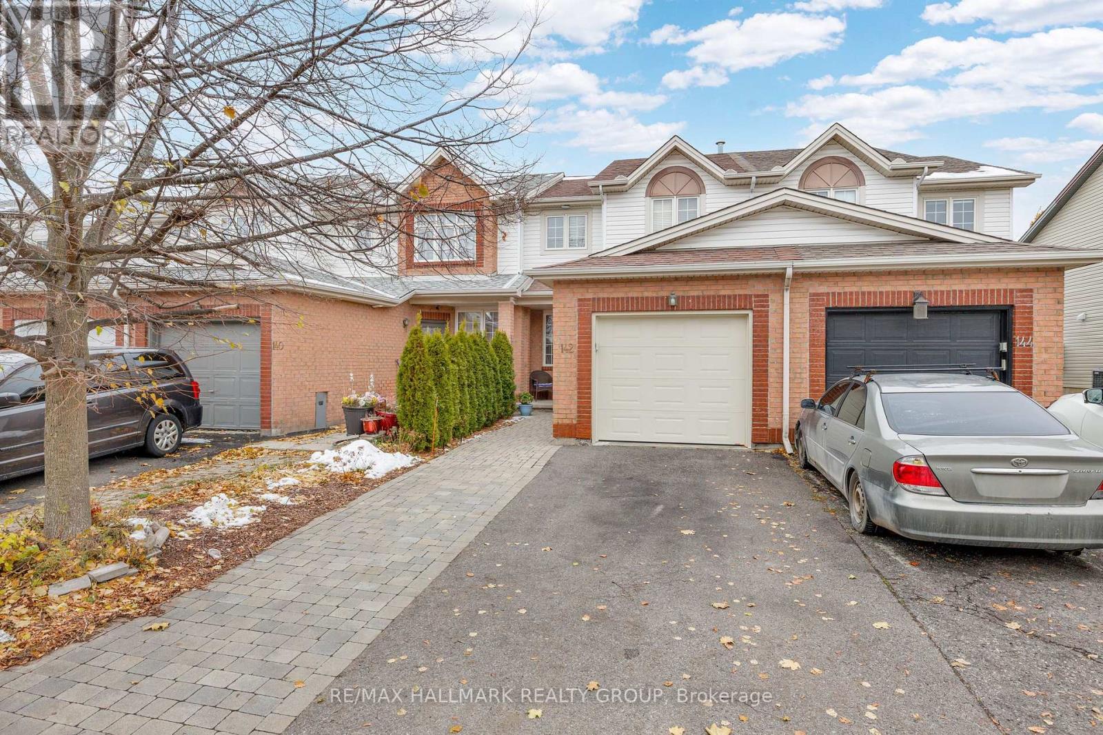 142 Inverkip Avenue, Ottawa, Ontario  K1T 4C3 - Photo 1 - X12586068