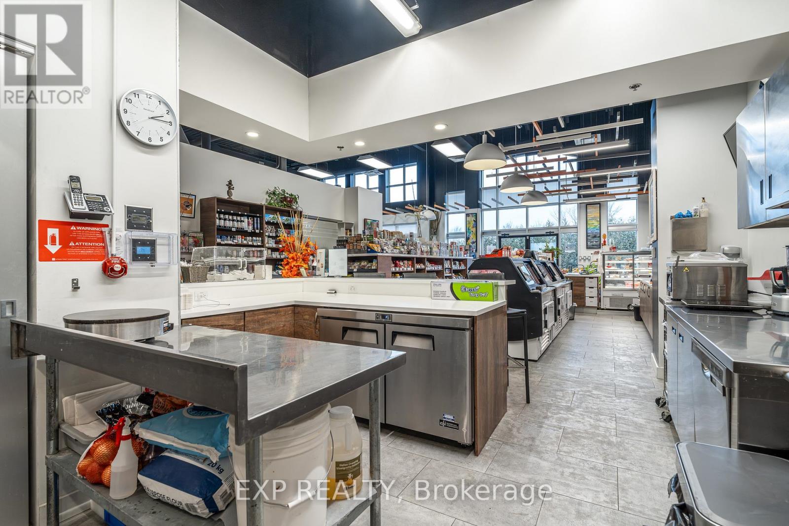 115-116 - 1884 Merivale Road, Ottawa, Ontario K2G 1E6 - Photo 16 - X12586088