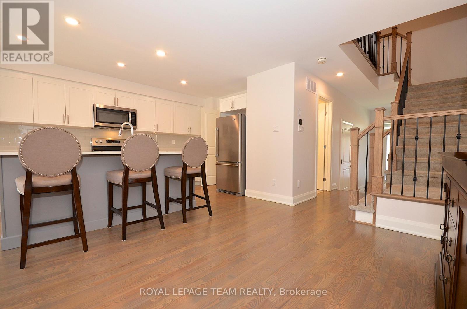 331 Proud Walk Drive Drive S, Ottawa, Ontario  K2S 2L8 - Photo 15 - X12586106