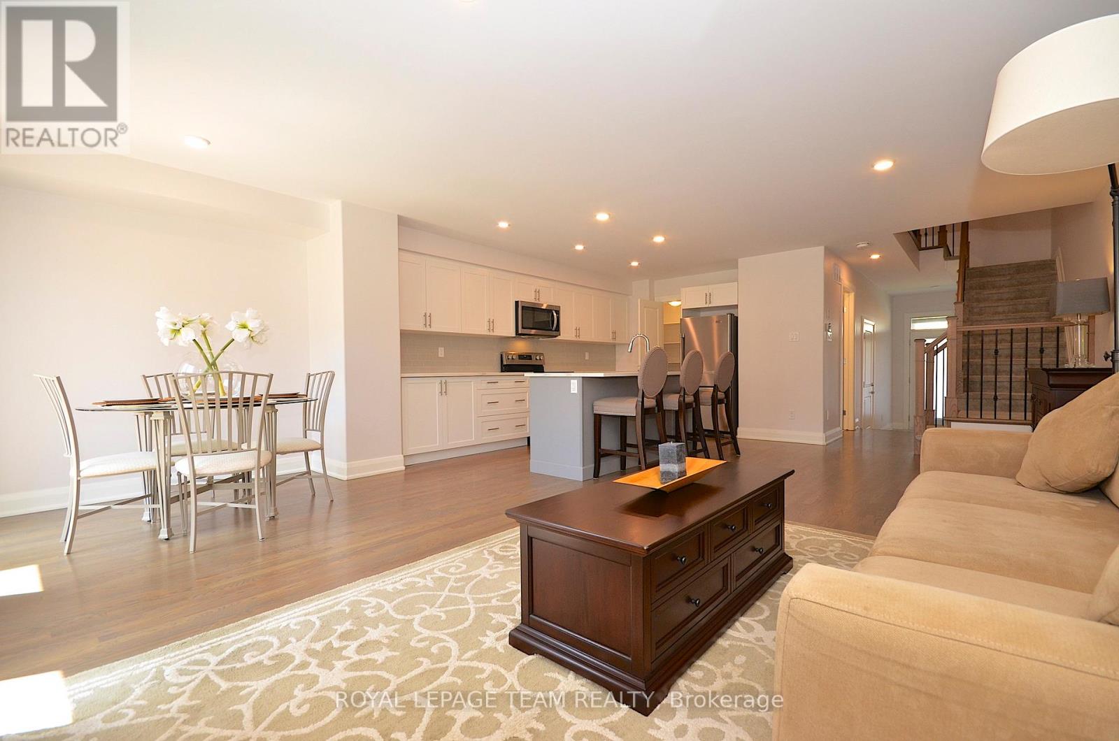 331 Proud Walk Drive Drive S, Ottawa, Ontario  K2S 2L8 - Photo 18 - X12586106