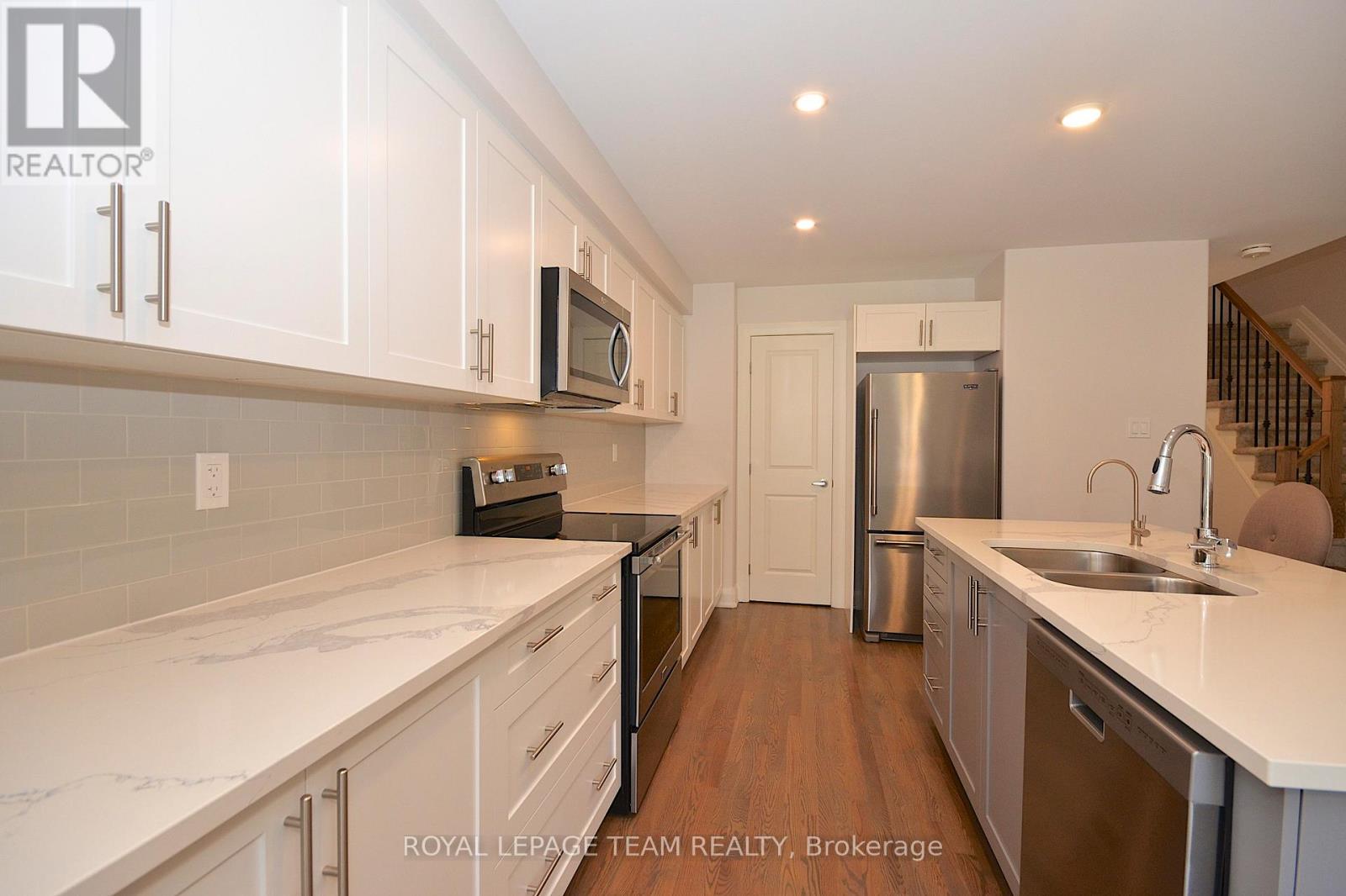 331 Proud Walk Drive Drive S, Ottawa, Ontario  K2S 2L8 - Photo 30 - X12586106