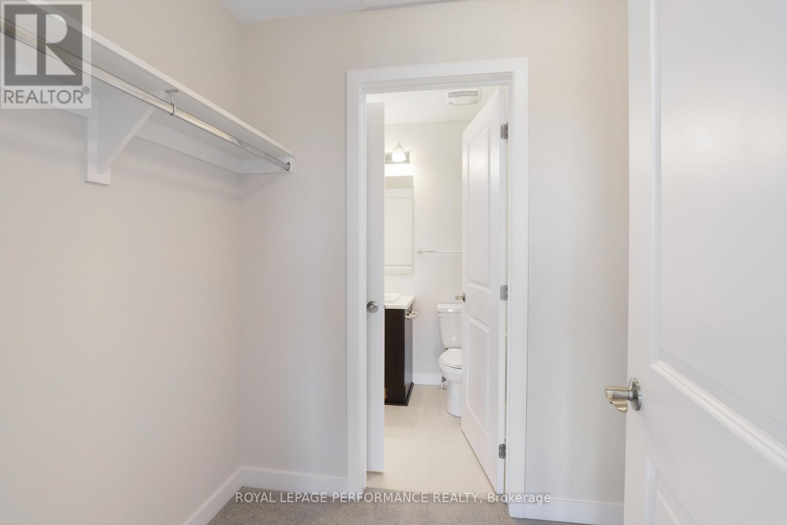 1220 Flycatcher Private, Ottawa, Ontario  K1X 0M7 - Photo 25 - X12586236