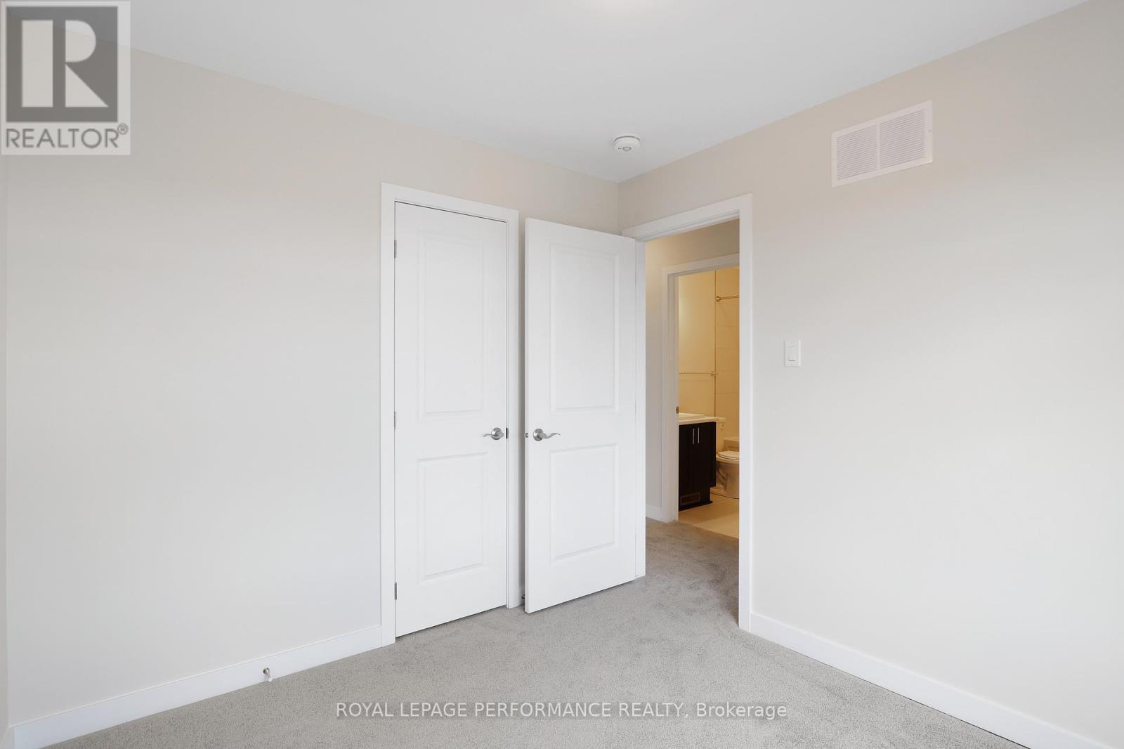 1220 Flycatcher Private, Ottawa, Ontario  K1X 0M7 - Photo 30 - X12586236