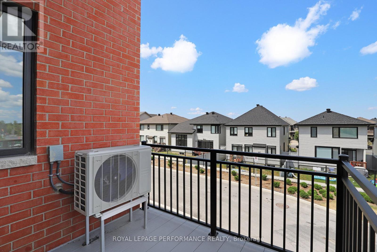 1220 Flycatcher Private, Ottawa, Ontario  K1X 0M7 - Photo 32 - X12586236