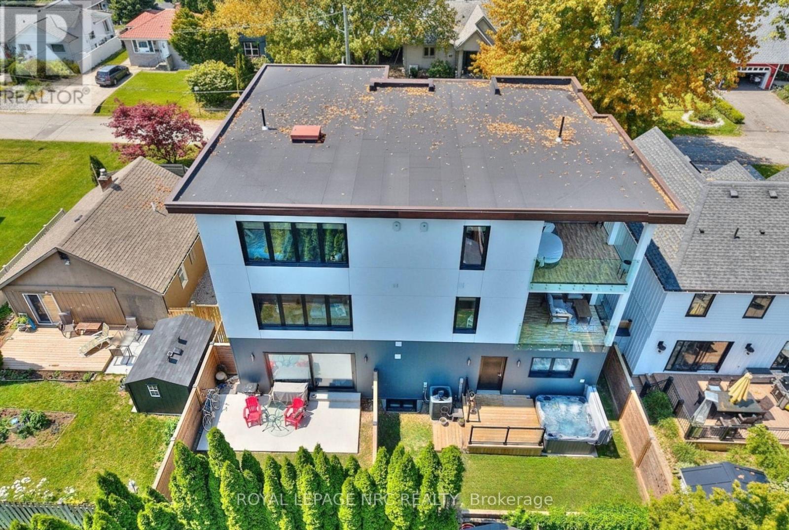 10 Pawling Street, St. Catharines, Ontario  L2N 5M2 - Photo 45 - X12586062