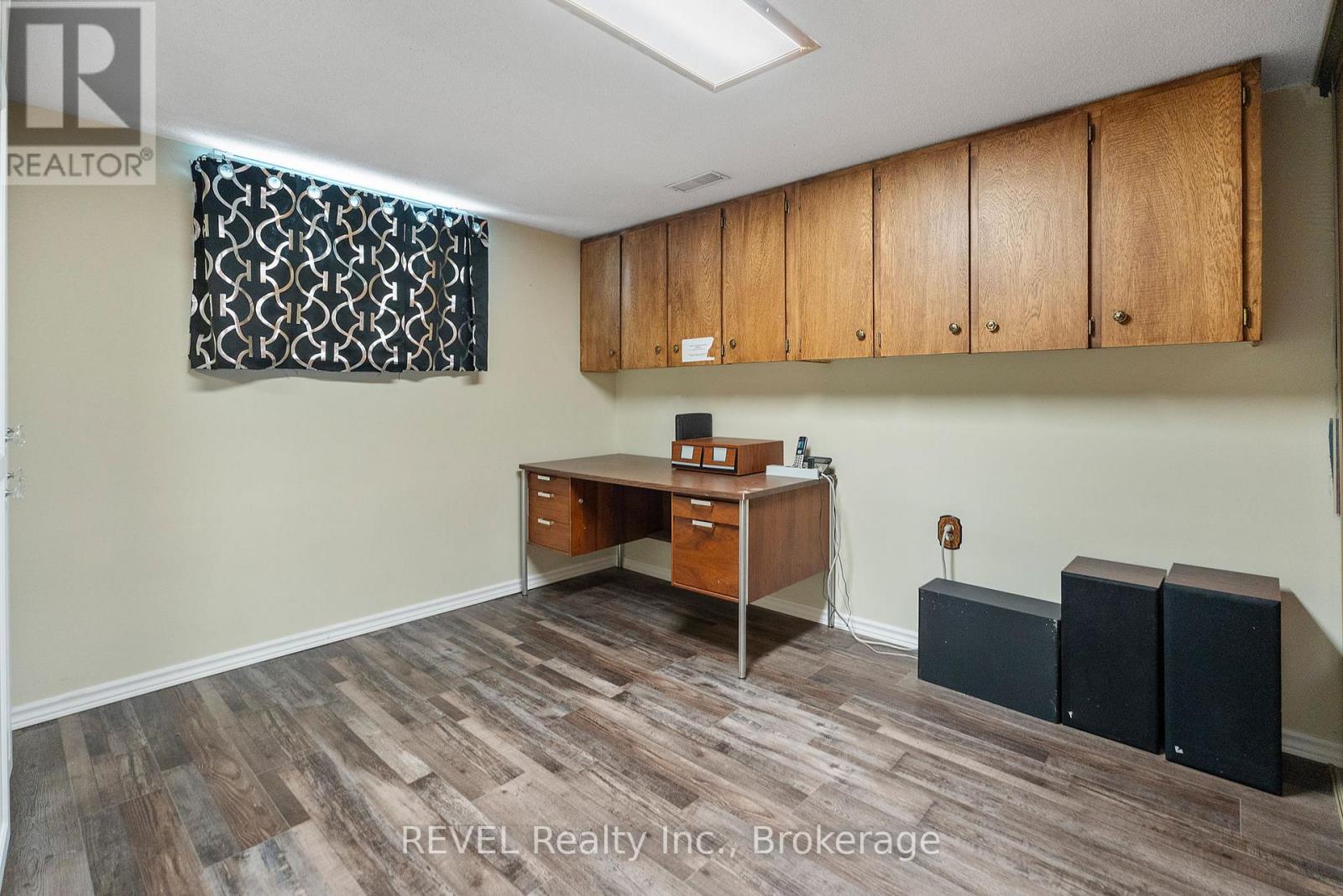 32 Hanson Drive N, St. Catharines (Bunting/linwell), Ontario  L2M 2X1 - Photo 11 - X12586196