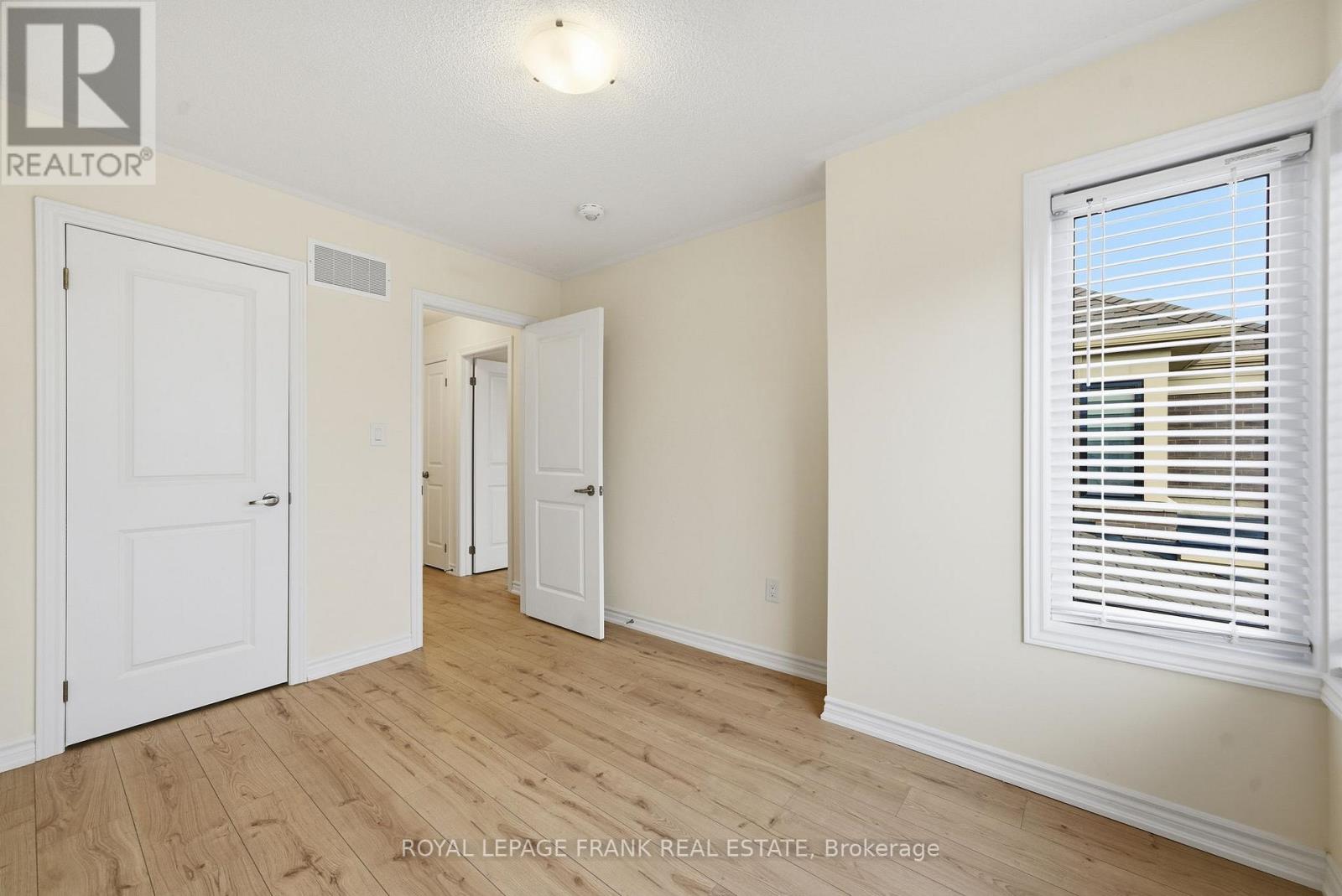 64 Hickey Lane, Kawartha Lakes (Lindsay), Ontario  K9V 0T2 - Photo 23 - X12585452