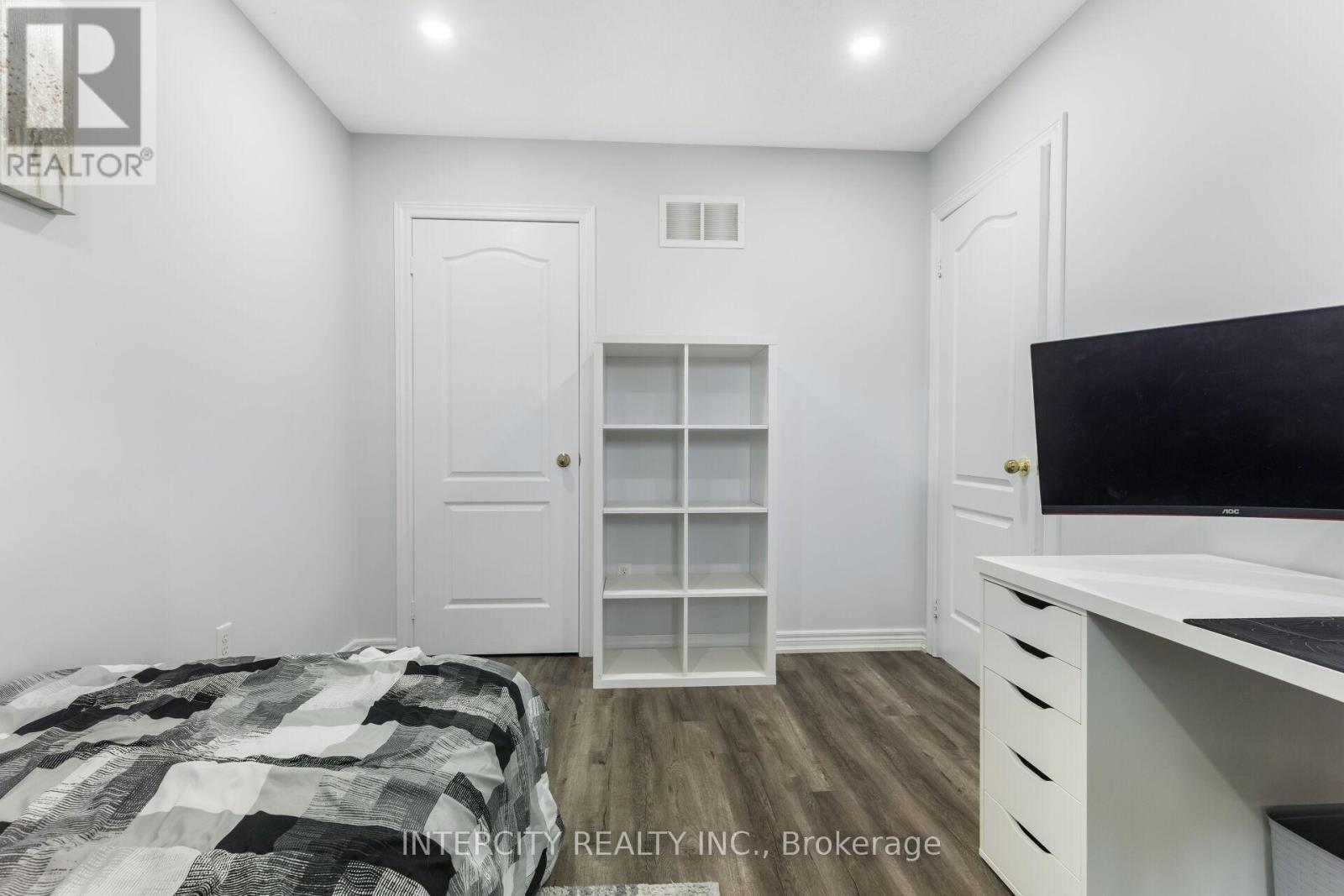 20 Vanderpool Crescent, Brampton, Ontario  L6P 3W9 - Photo 40 - W12585944