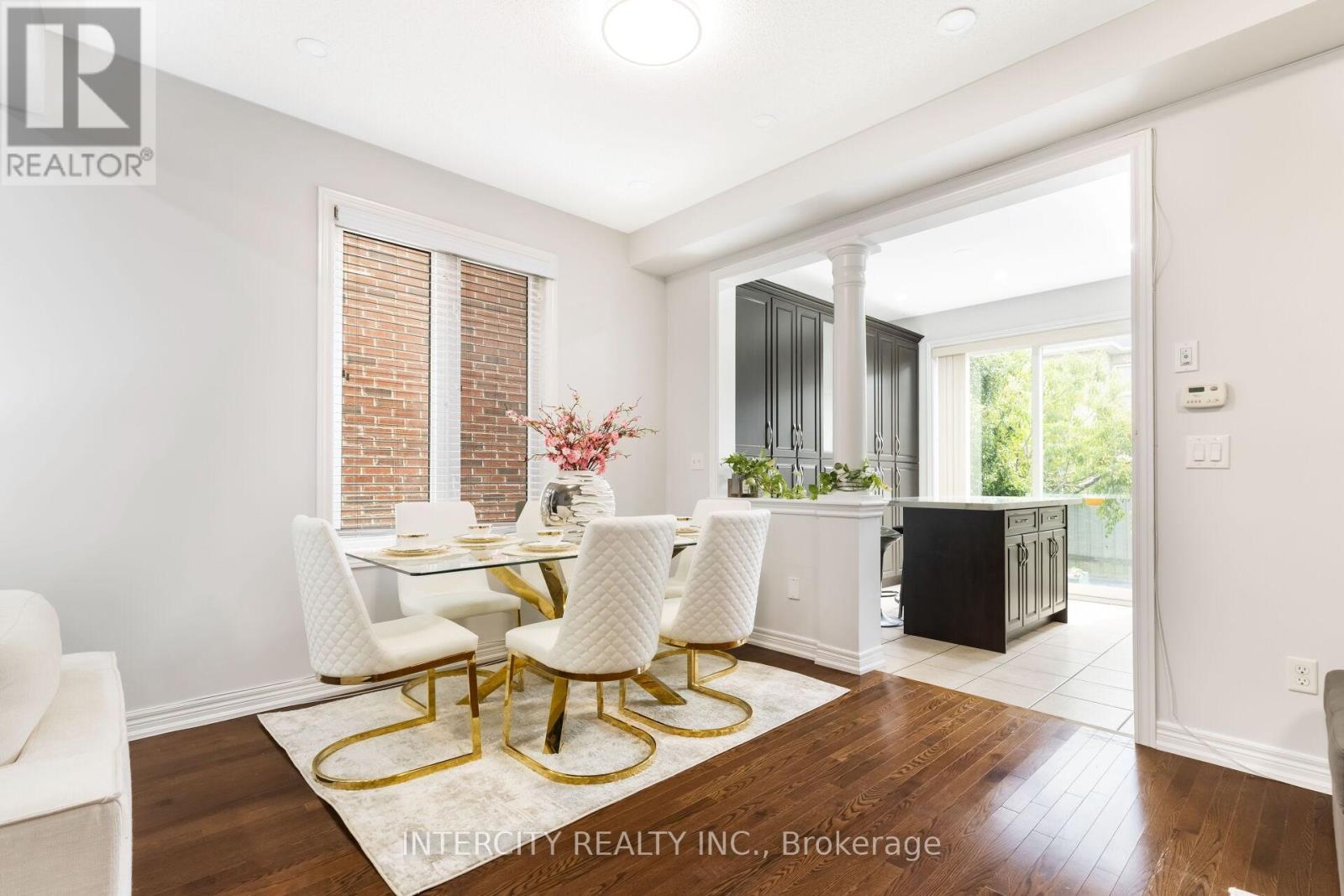 20 Vanderpool Crescent, Brampton, Ontario  L6P 3W9 - Photo 8 - W12585944