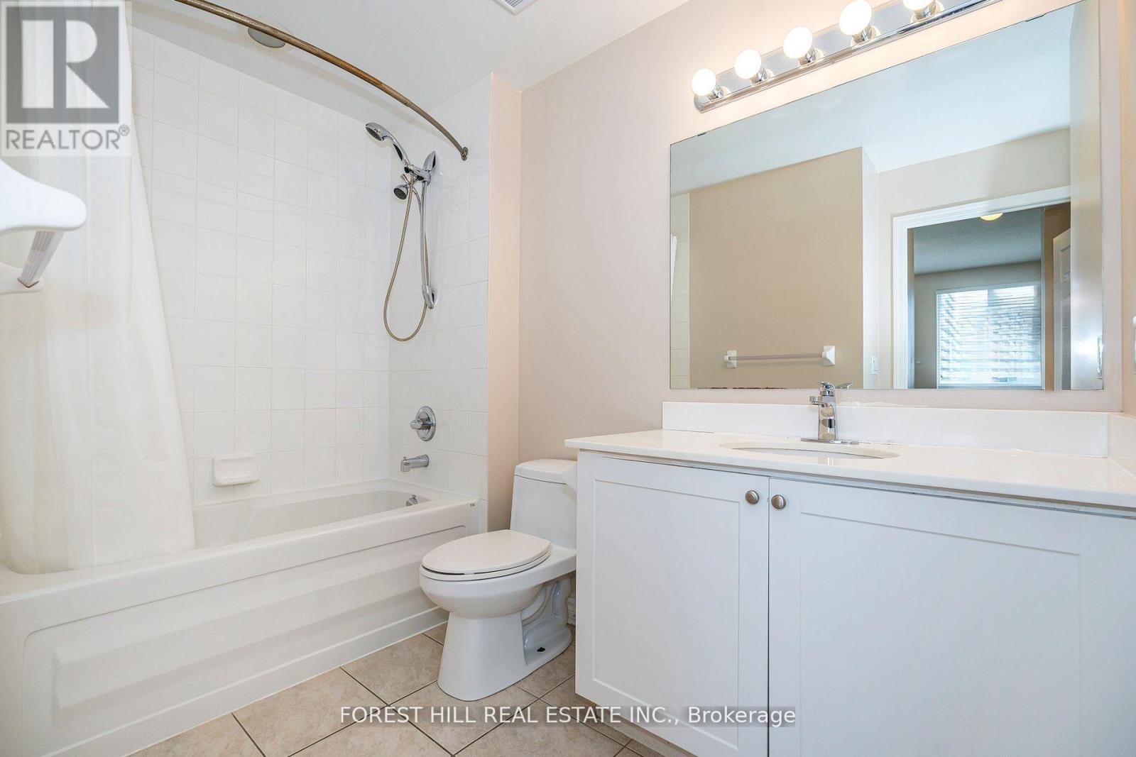 1610 - 388 Prince Of Wales Drive, Mississauga, Ontario  L5B 0A1 - Photo 14 - W12585960