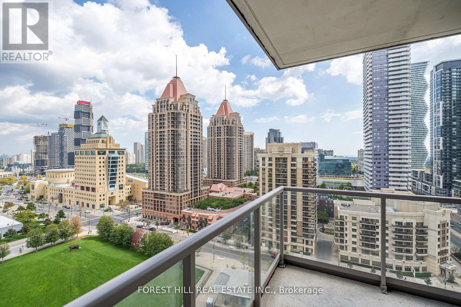 1610 - 388 Prince Of Wales Drive, Mississauga, Ontario  L5B 0A1 - Photo 18 - W12585960