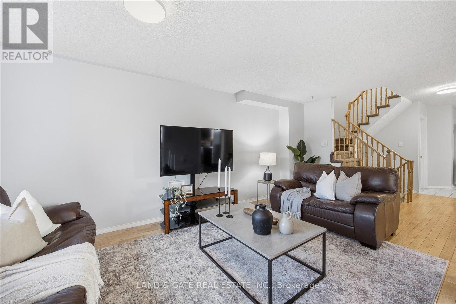 76 Moyse Drive, Clarington, Ontario L1E 2V8 - Photo 7 - E12586210