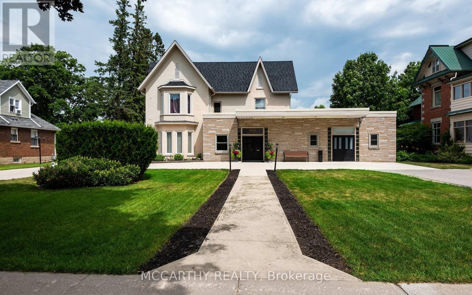 318 MAIN STREET E, Shelburne, Ontario