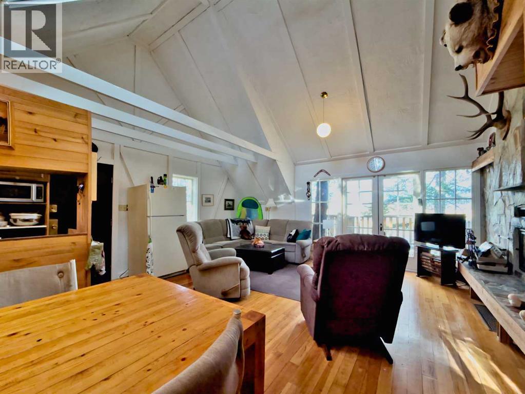 36 Lee Lake, Rural Pincher Creek No. 9, Alberta  T0K 1W0 - Photo 12 - A2272715